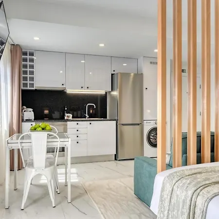 Beco Santa Emilia 4q, A In Madeira فونشال