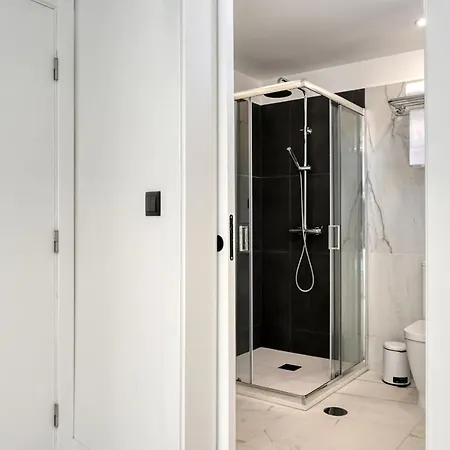 Beco Santa Emilia 4q, A In Madeira فونشال